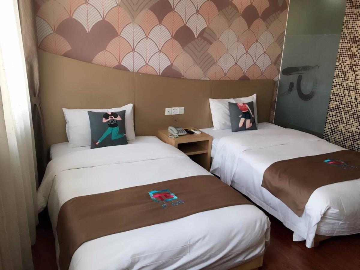 Pai Hotel Zhanjiang Xuwen Экстерьер фото